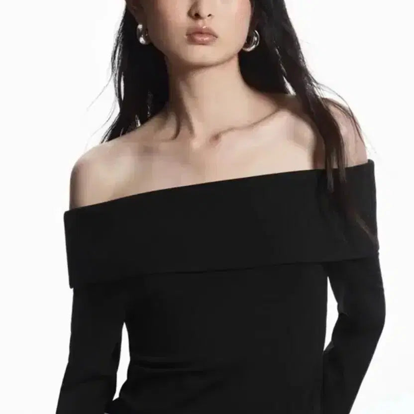 [BUNJANG] COS Off-Shoulder Long Sleeve T-Shirt - Size M / cos 오프숄더 M 롱 슬리브