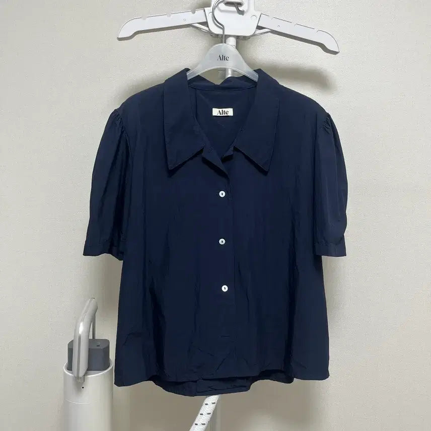 [BUNJANG] Alte Navy Short-Sleeve Shirt Blouse / Alte 알테 네이비 반팔 셔츠 블라우스