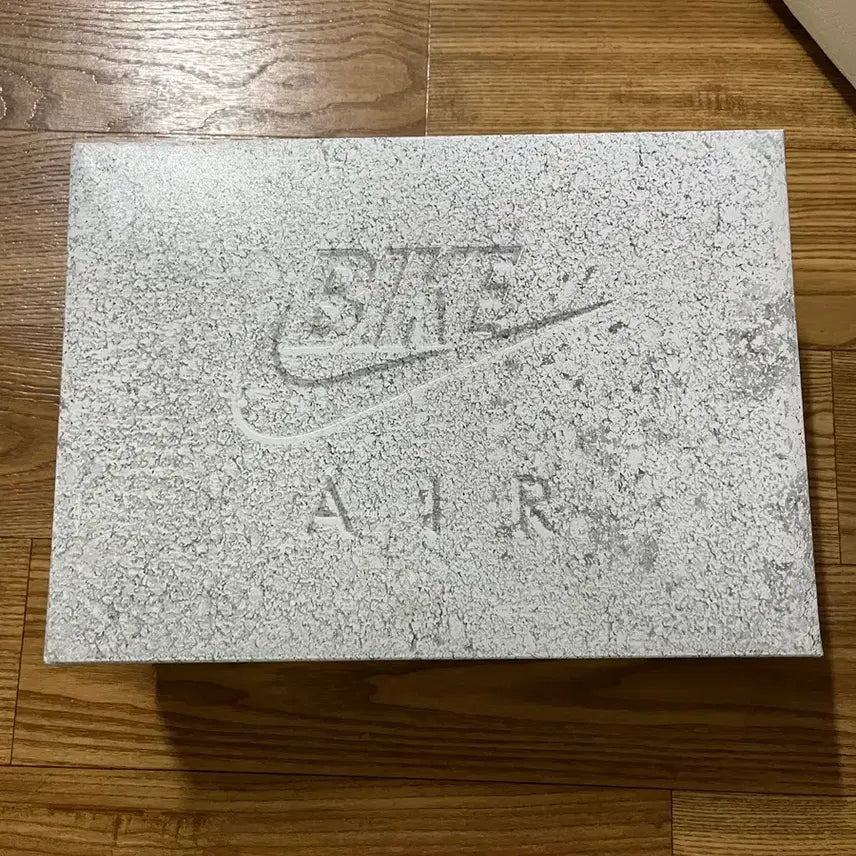 [BUNJANG] Nike Air Jordan 4 x Nigel Sylvester / (265)나이키 에어조던4 x 나이젤 실베스터