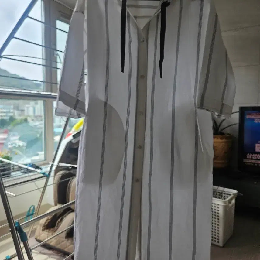 [BUNJANG] LEBESIGE Striped Hooded Shirt Dress / 르베이지 셔츠형원피스