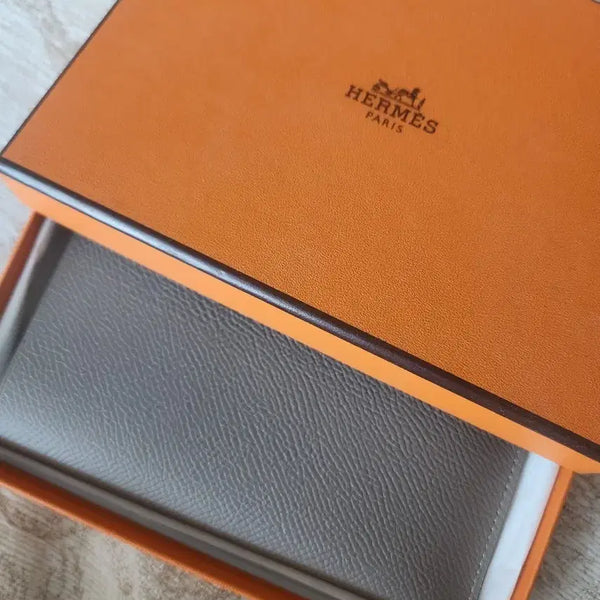 [BUNJANG] Hermes Passport Holder Etoupe Leather / 에르메스 여권지갑