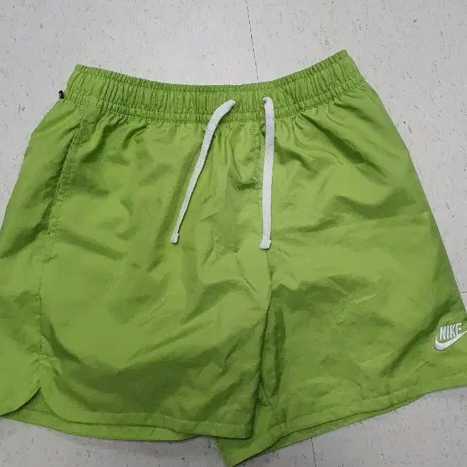 [BUNJANG] Nike Woven Flow Shorts Vivid Green / 나이키 우븐플로 쇼츠 반바지 m 비비드드린 정가6만