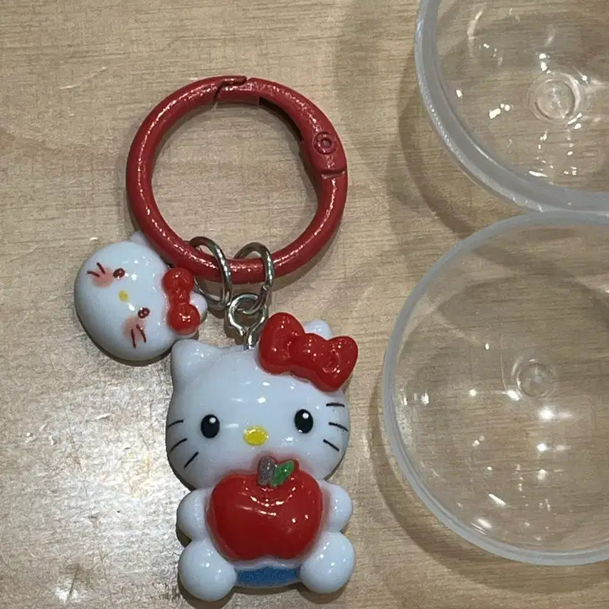 [BUNJANG] Hello Kitty Keychain / 헬로키티 키링