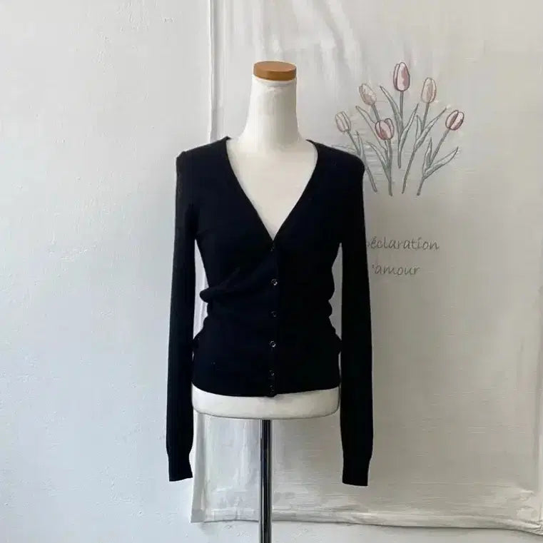 [BUNJANG] Uniqlo Extra Fine Merino Wool Knit Cardigan / 유니클로 엑스트라 파인 메리노 울 니트가디건 304