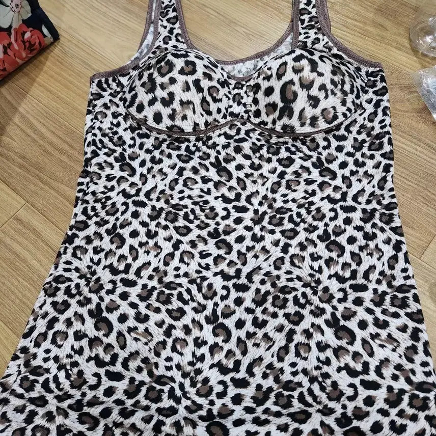 [BUNJANG] Spandex Leopard Print Long Camisole Innerwear with Built-in Cups / 스판 레오파드 무늬  롱탑 캡내장 나시 이너웨어(보관만한제품)