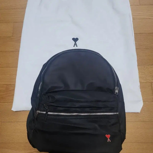 [BUNJANG] AMI Black Backpack / AMI 아미 백팩