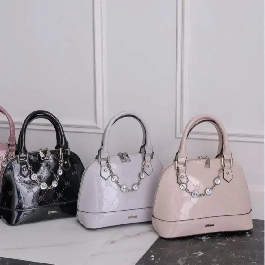 [BUNJANG] Pium Bijou Monogram Enamel Bag Pink / pium 피움 비쥬 모노그램 에나멜백 핑크 / 양산형 지뢰계 스나계 일브
