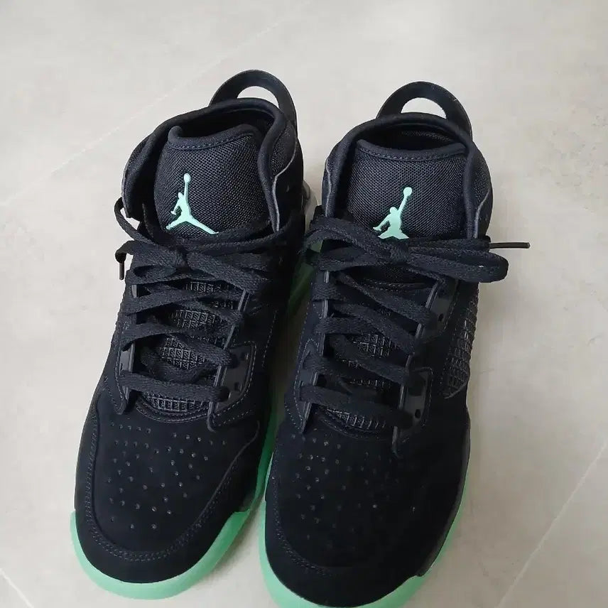 [BUNJANG] Nike Air Jordan Mars 270 Black Green Glow (265mm) / 나이키(265)에어조던 마스270블랙