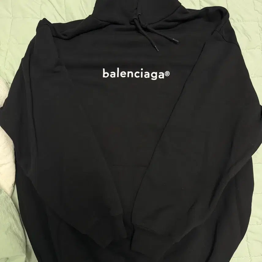 [BUNJANG] Balenciaga Hoodie Black M / 새상품급/백화점판 발렌시아가 후드티 블랙 M