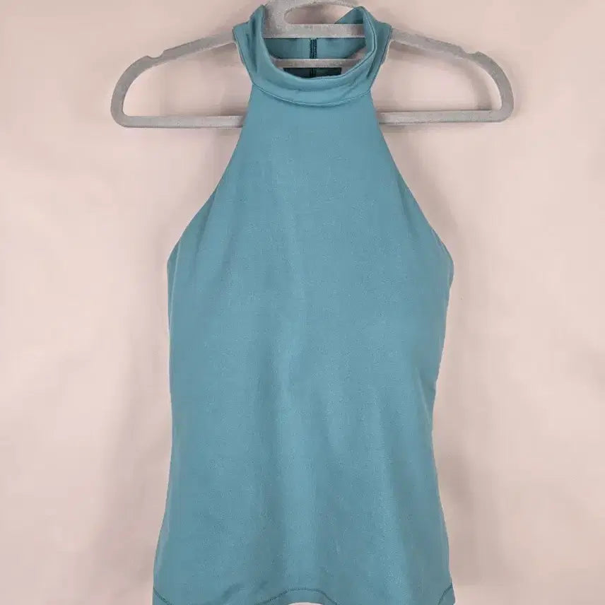 [BUNJANG] Mulawear Women's Size 6 Halterneck Top with Built-in Bra Cups / [무료배송]뮬라웨어 6 여성 캡내장 홀터넥 탑 상의 브라탑