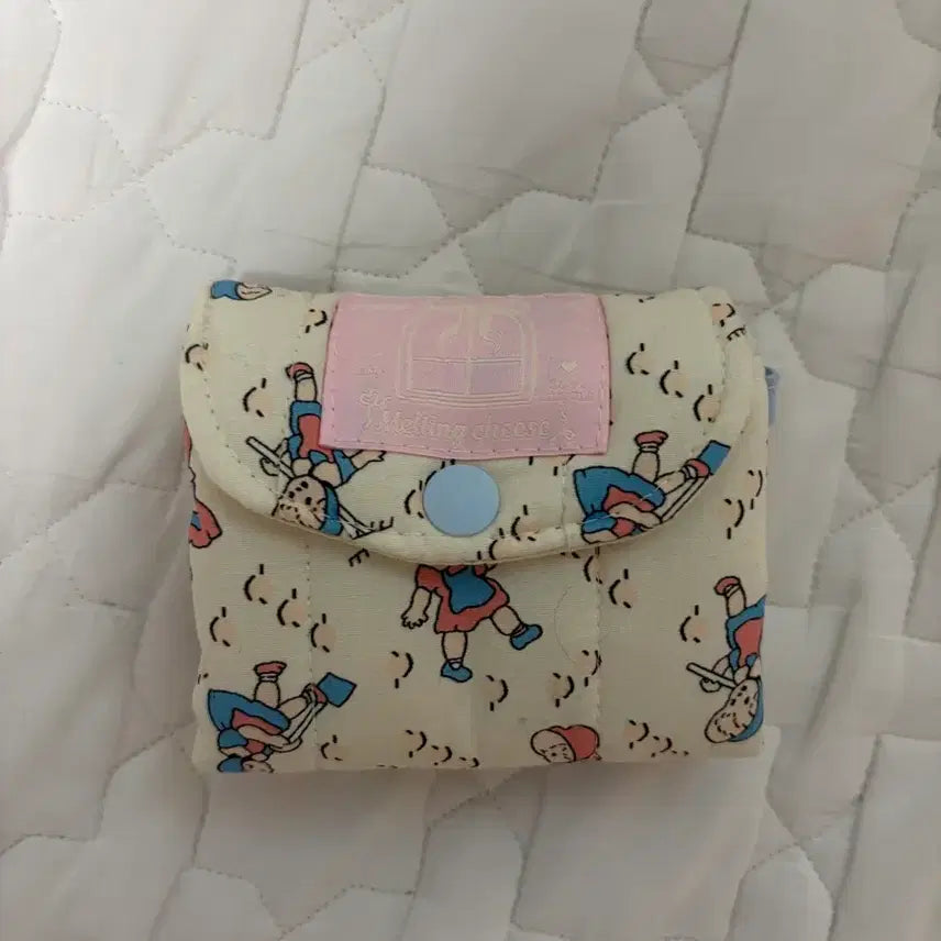 [BUNJANG] Cute Character Patch Pouch / 귀여운 캐릭터 패치 파우치