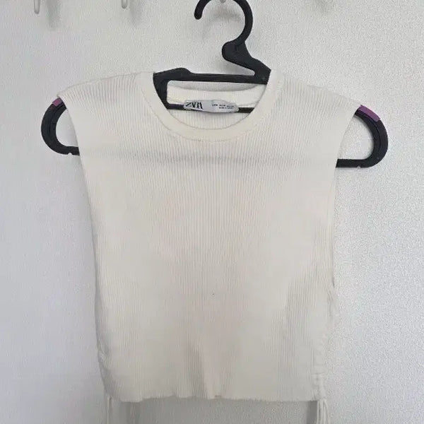 [BUNJANG] Zara White Cropped Knit Sleeveless Top M / ZARA 크롭 니트 민소매 M