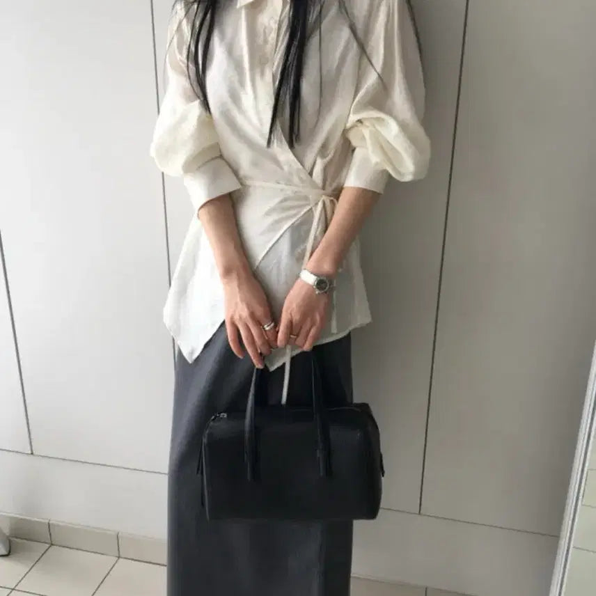 [BUNJANG] Grip Asymmetrical Wrap Shirt Blouse / 그립 언발 랩 셔츠블라우스