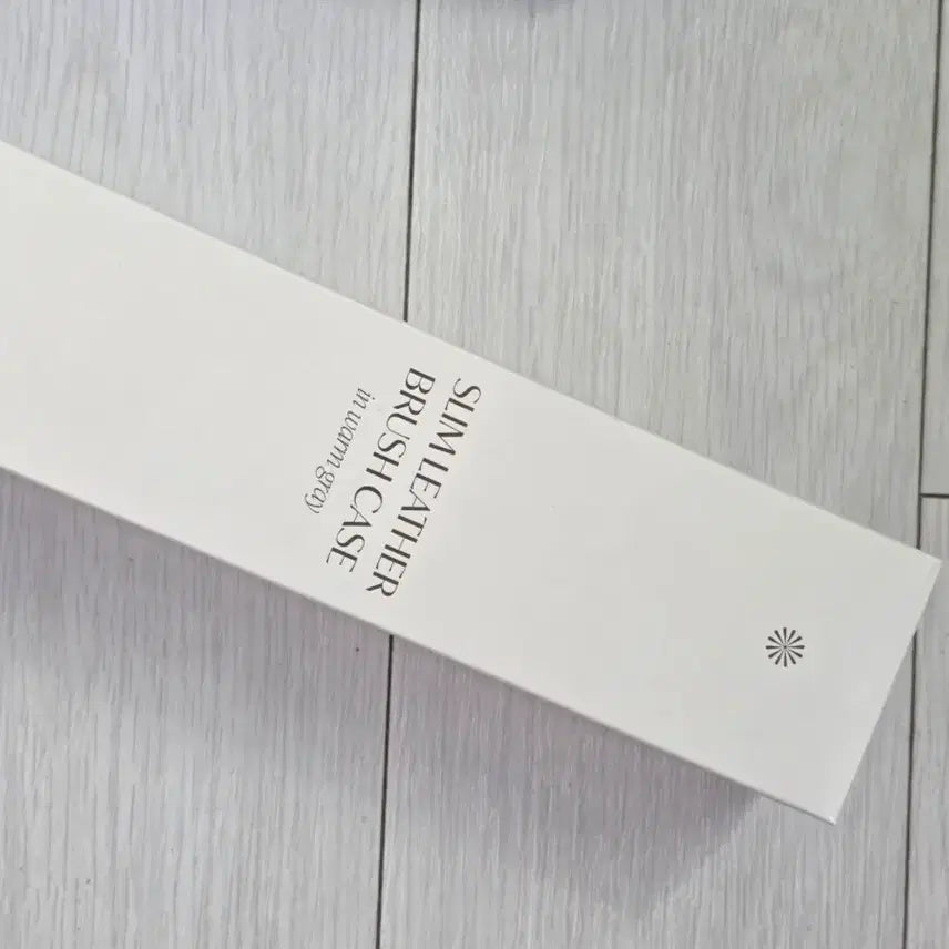 [BUNJANG] Picasso Slim Leather Brush Case Warm Grey / 피카소 슬림 레더 브러쉬 케이스 웜그레이