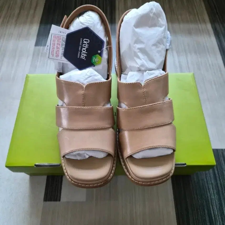 [BUNJANG] J Studio Beige Leather & Rubber Sandals / 지스튜디오샌들