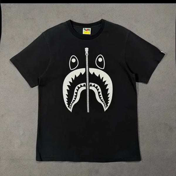 [BUNJANG] BAPE Glitter Shark Logo Short Sleeve T-Shirt / 베이프 글리터 샤크로고 반팔