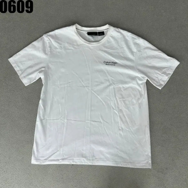 [BUNJANG] Calvin Klein Performance White T-Shirt XL / 캘빈클라인 퍼포먼스 반팔티 화이트 XL