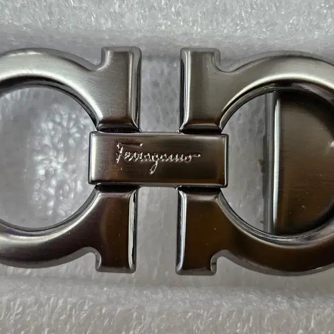 [BUNJANG] Salvatore Ferragamo Silver Buckle / 페라가모 벨트 은장 버클