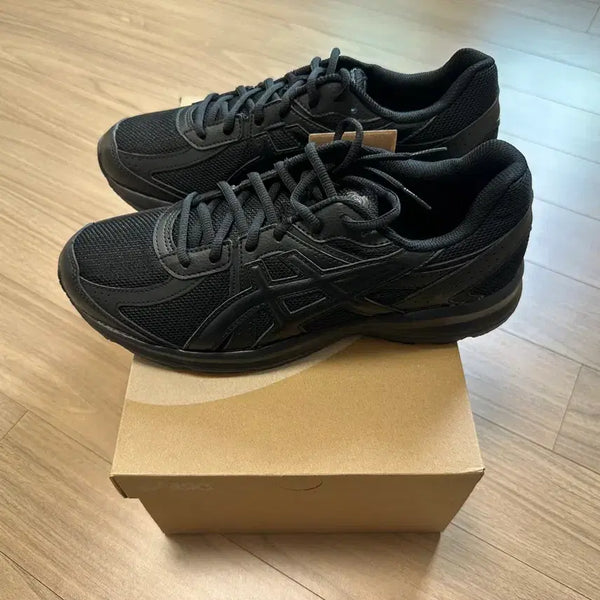 [BUNJANG] Asics Jog 100 S Black 2E Wide Running Shoes / 280 아식스 조그 100 S 블랙 - 2E 와이드