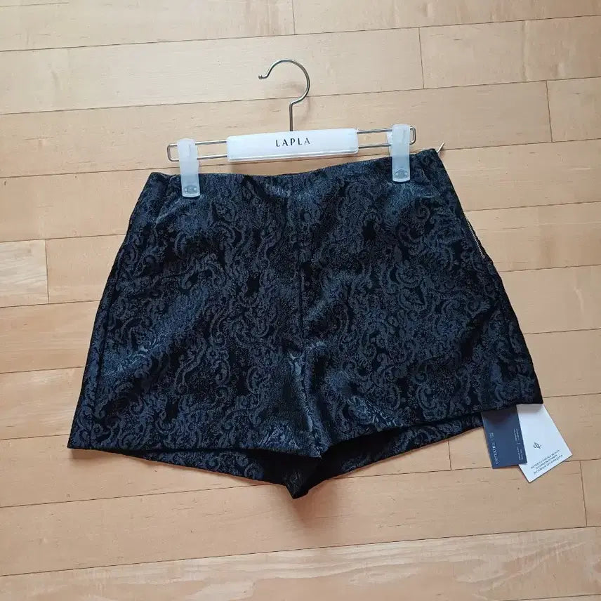 [BUNJANG] LAPLA Jacquard Shorts Set / 새상품 LAPLA 쟈가드 반바지  S 5만원에 판매합니다