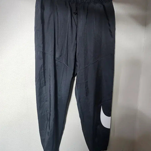 [BUNJANG] Nike Swoosh Training Pants / 나이키 스우시 트레이닝 팬츠