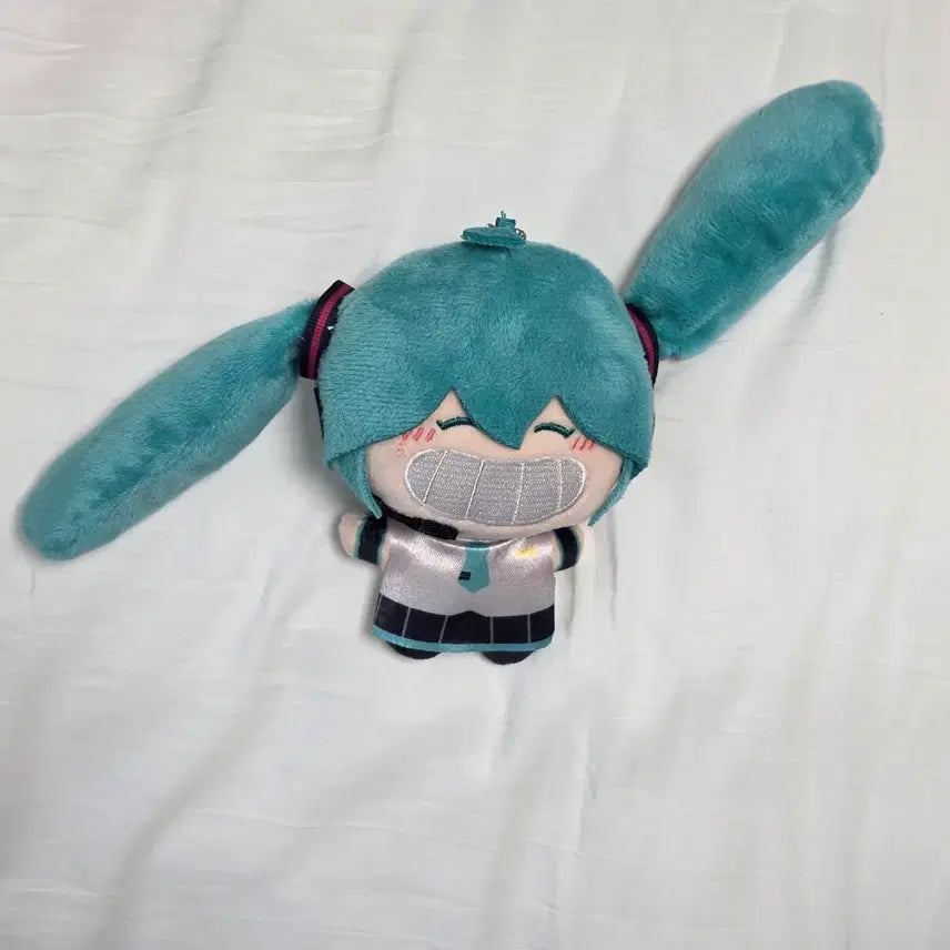[BUNJANG] Hatsune Miku Brushing Series 'Kenchi Smile' Plush / 하츠네 미쿠 양치시리즈 건치웃음 인형