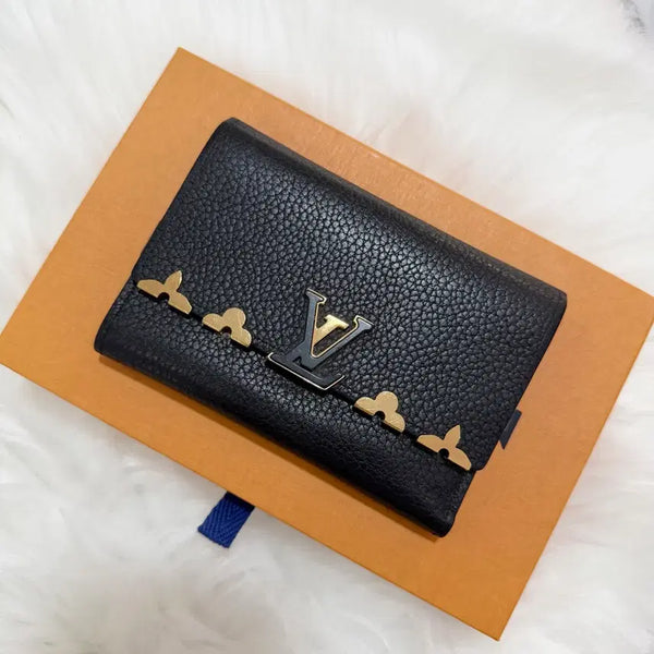[BUNJANG] Louis Vuitton Capucines Compact Wallet / [정품] 루이비통 카퓌신 컴팩트 월릿