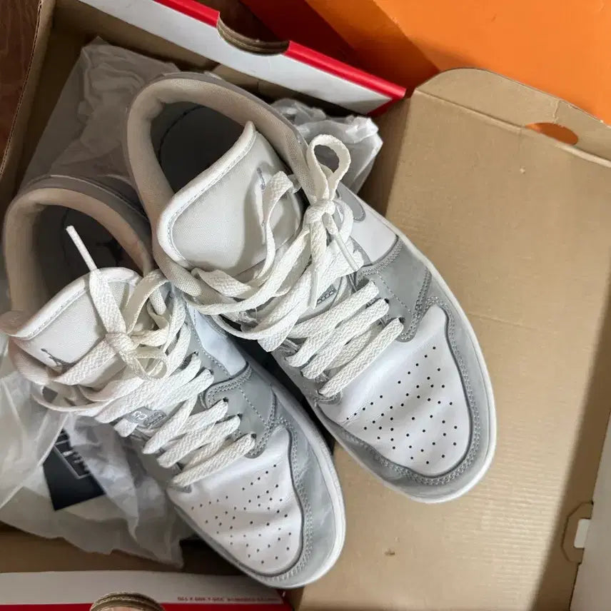 [BUNJANG] Nike Dunk Low Wolf Grey / 나이키 덩크로우 울프그레이 255