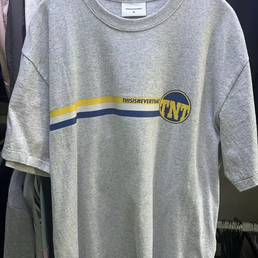 [BUNJANG] Thisisneverthat XL Short-Sleeve T-Shirt / XL 디스이즈네버댓 반팔