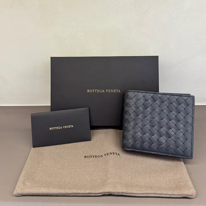[BUNJANG] Bottega Veneta Classic Intrecciato Bifold Wallet Dark Grey / 26S/S 보테가베네타 클래식 인트레치아토 다크그레이 반지갑