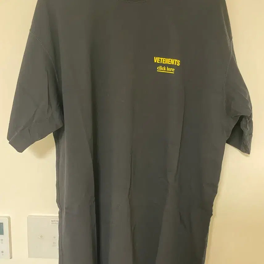 [BUNJANG] VETEMENTS Men's Logo Oversized Short Sleeve T-Shirt M / 베트멍 남성 로고 오버사이브 반팔