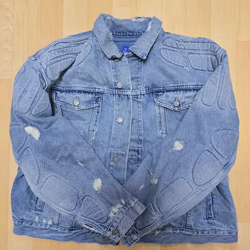 [BUNJANG] Yeezy Gap Padded Denim Jacket M Size / 이지 갭 패디드 데님 청자켓 m 사이즈 칸예