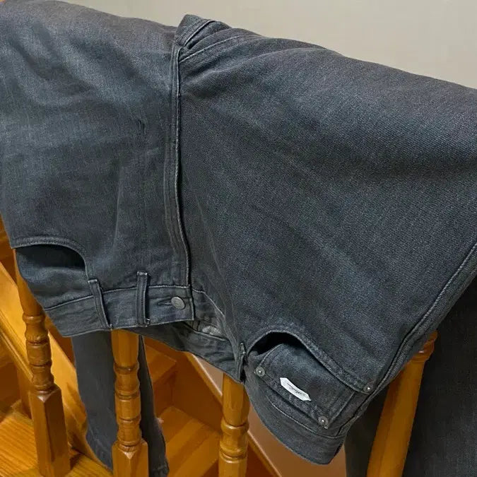 [BUNJANG] Post Archive Faction Curved Denim Grey Jeans / [L]포스트아카이브팩션 커브드 진 그레이 데님 paf