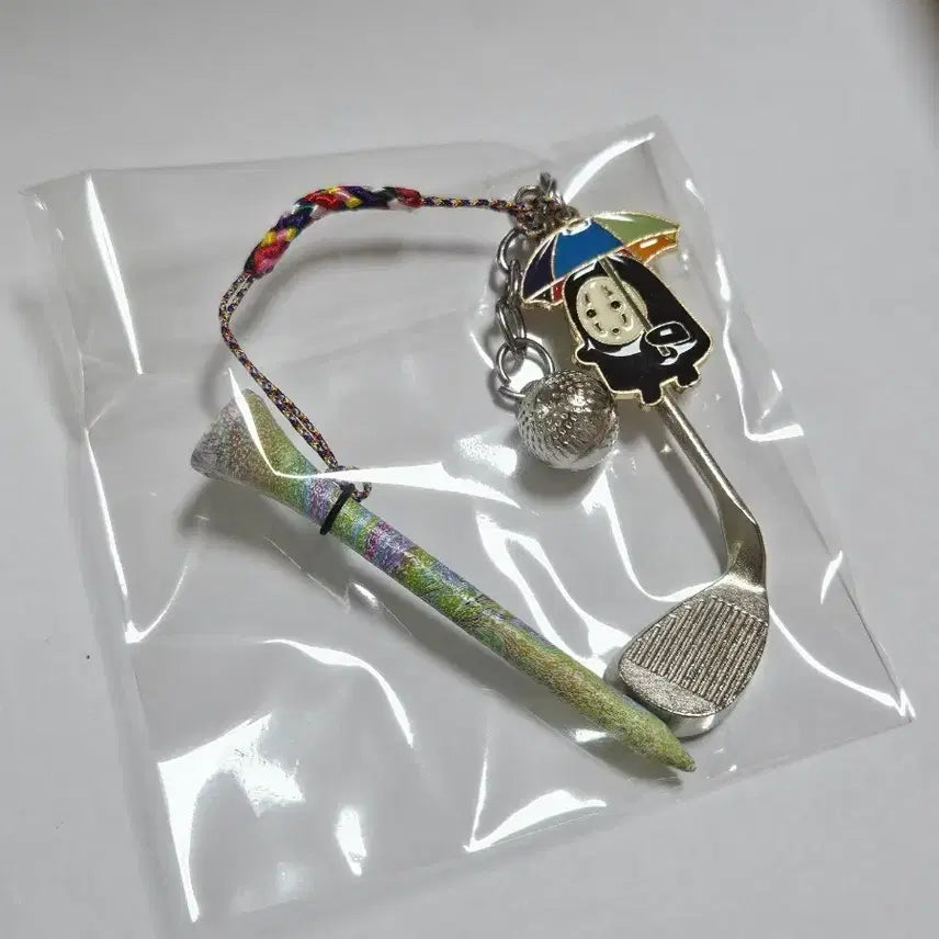 [BUNJANG] Handmade Golf Tee Holder - Kaonashi with Umbrella / 핸드메이드 골프 티걸이_우산 가오나시