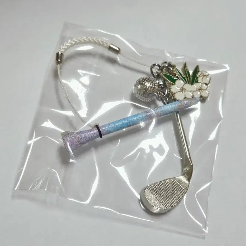 [BUNJANG] Handmade Golf Tee Holder with White Flower Accent / 핸드메이드 골프티걸이_흰꽃