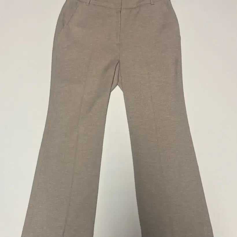 [BUNJANG] MOJO.S.PINE 21SS Semi Bootcut Slacks Pants / 여성 모조에스핀 21ss 고급 여름 세미 부츠컷 슬랙스 팬츠