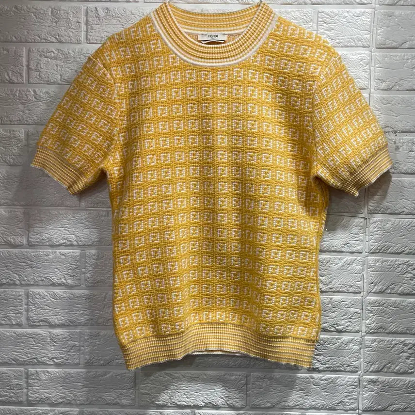 [BUNJANG] Fendi FF Monogram Jacquard Short Sleeve Knit Yellow Size 38 (M) / 펜디 FF 모노그램 자카드 반팔니트 옐로우 38:)