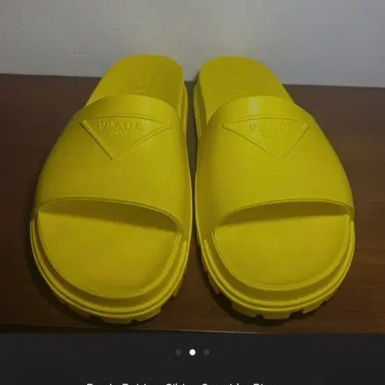 [BUNJANG] Prada Rubber Slide Sandals Yellow Size 235-240 / 프라다 235~240 사이즈