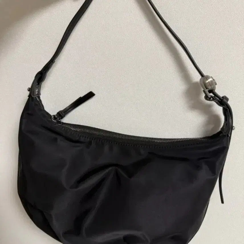 [BUNJANG] Archivepcpp Love Moon Shoulder Bag Black / 아카이브앱크 러브문