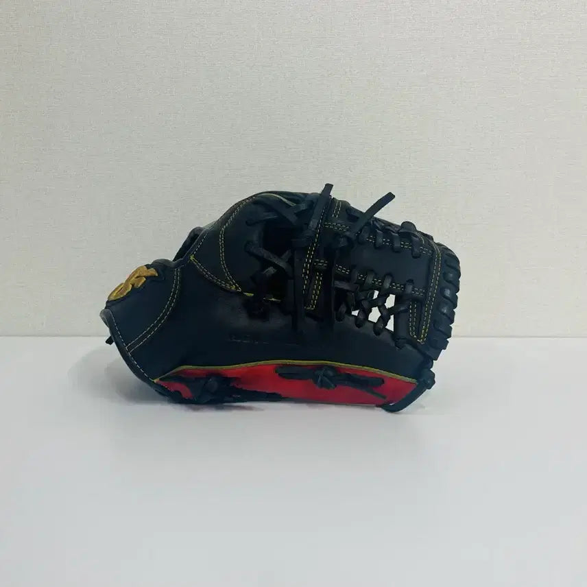 [BUNJANG] Fandom Pro Steerhide Baseball Glove 11.75 inch / <새 상품급 급처> 팬덤 프로 내야글러브 (야구글러브)