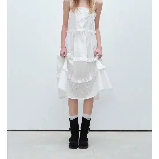 [BUNJANG] THEOHYOU Frill Ruffle Long Dress White / 더오유 FRILL RUFFLE LONG DRESS (WHITE)