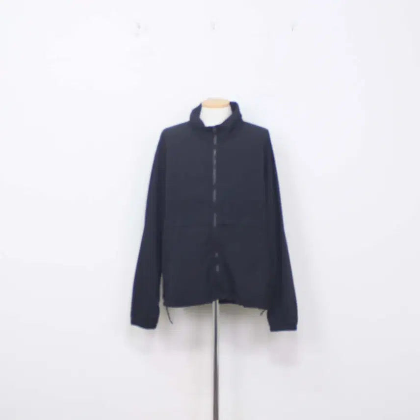 [BUNJANG] Guess Men's Windbreaker Jacket - New Arrival XL / [정품] 게스 남성 바람막이 점퍼 자켓 신상 XL 정인샵