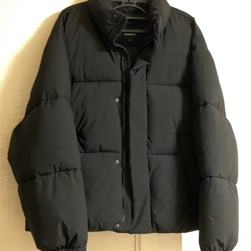 [BUNJANG] Musinsa Standard Daily Puffer Short Padding (L) / 무신사 스탠다드 데일리 푸퍼 숏패딩 L