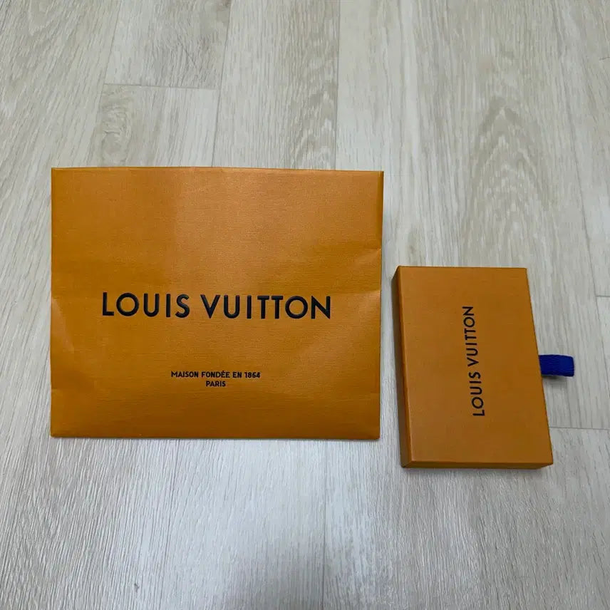 [BUNJANG] Louis Vuitton LV Aerogram Card Holder Black / 루이비통 카드지갑 남성용 LV에어로그램 블랙