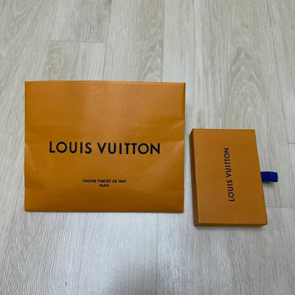 [BUNJANG] Louis Vuitton LV Aerogram Card Holder Black / 루이비통 카드지갑 남성용 LV에어로그램 블랙