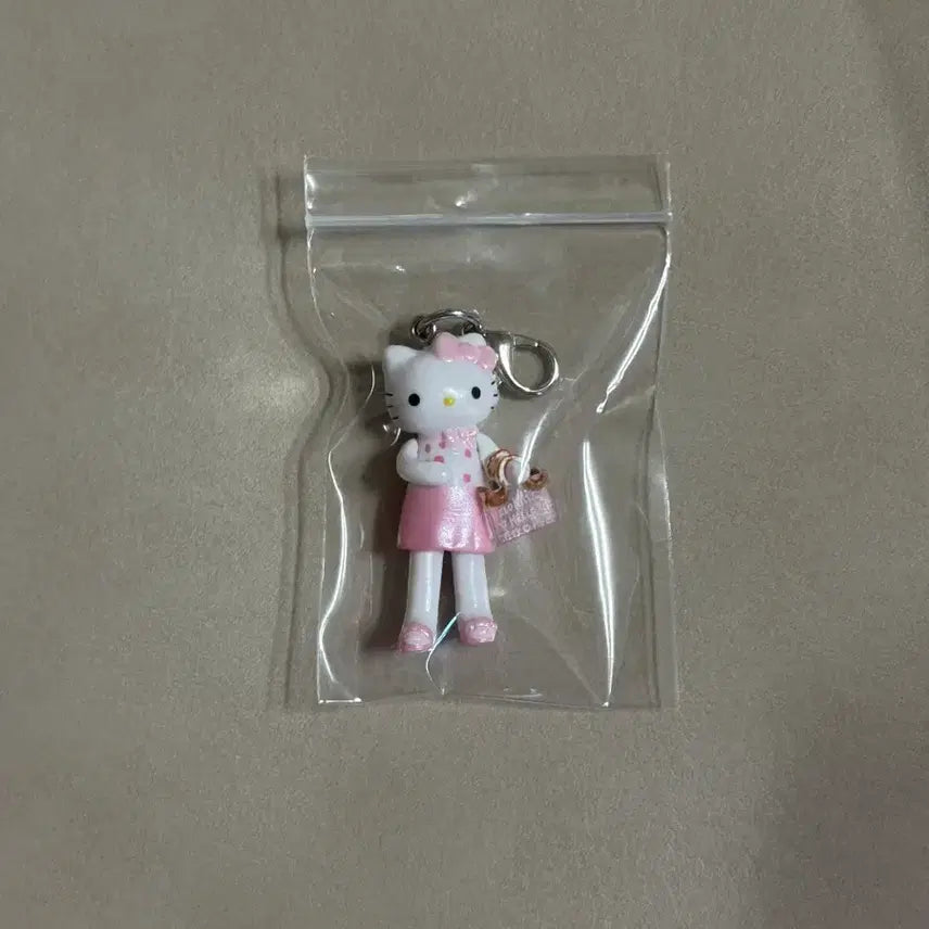 [BUNJANG] Hello Kitty Classic GoGoGirl Long Leg Keyring / 헬로키티 고전 고고걸 롱다리 키링