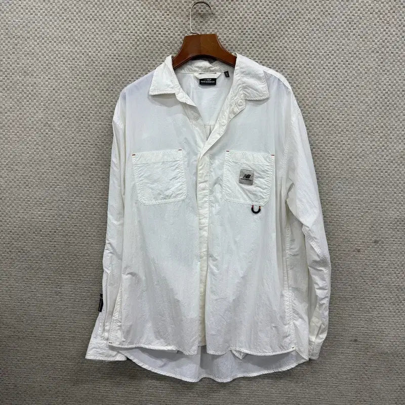 [BUNJANG] New Balance Windbreaker Shirt - Size M / 뉴발란스 바람막이 셔츠 M D04751