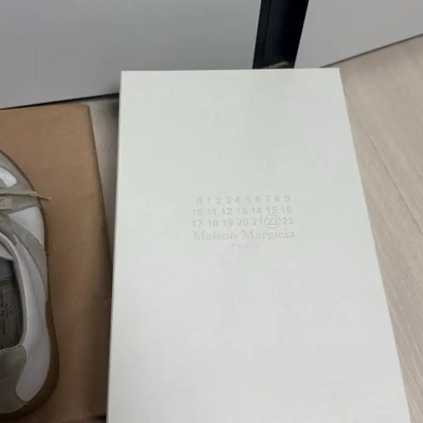 [BUNJANG] Maison Margiela German Army Trainers Size 235 (36.5) with Box / (택포!!)메종마르지엘라 독일군 235사이즈(36.5) 박스있음