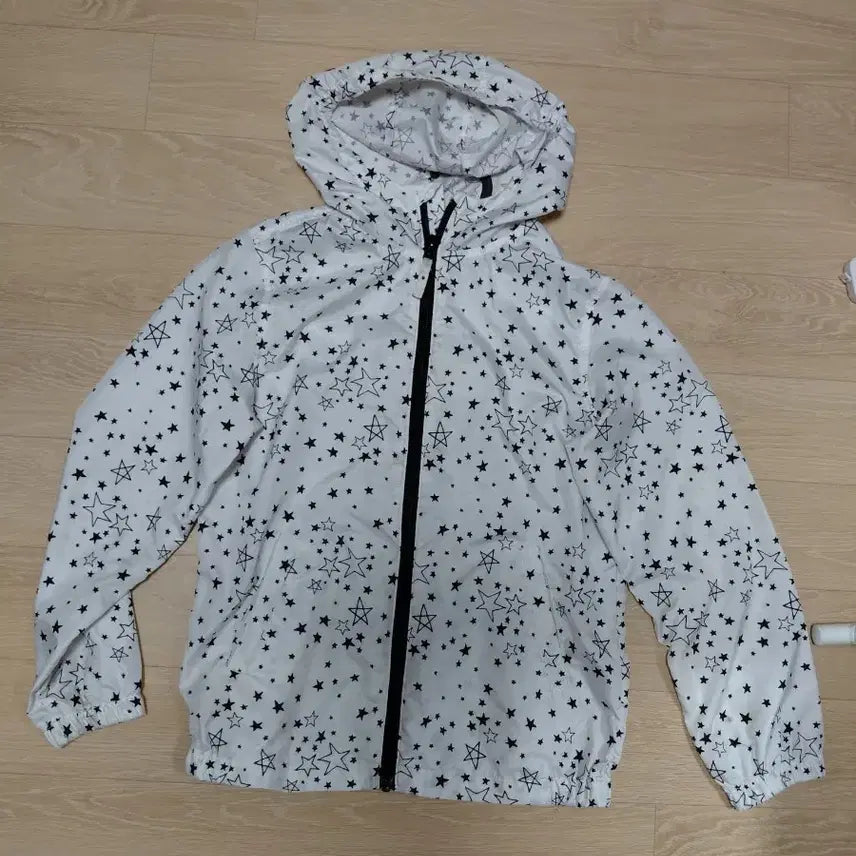 [BUNJANG] Y2K Style Star Print Hooded Windbreaker Jacket / Y2K 키치 스타 후드 바람막이