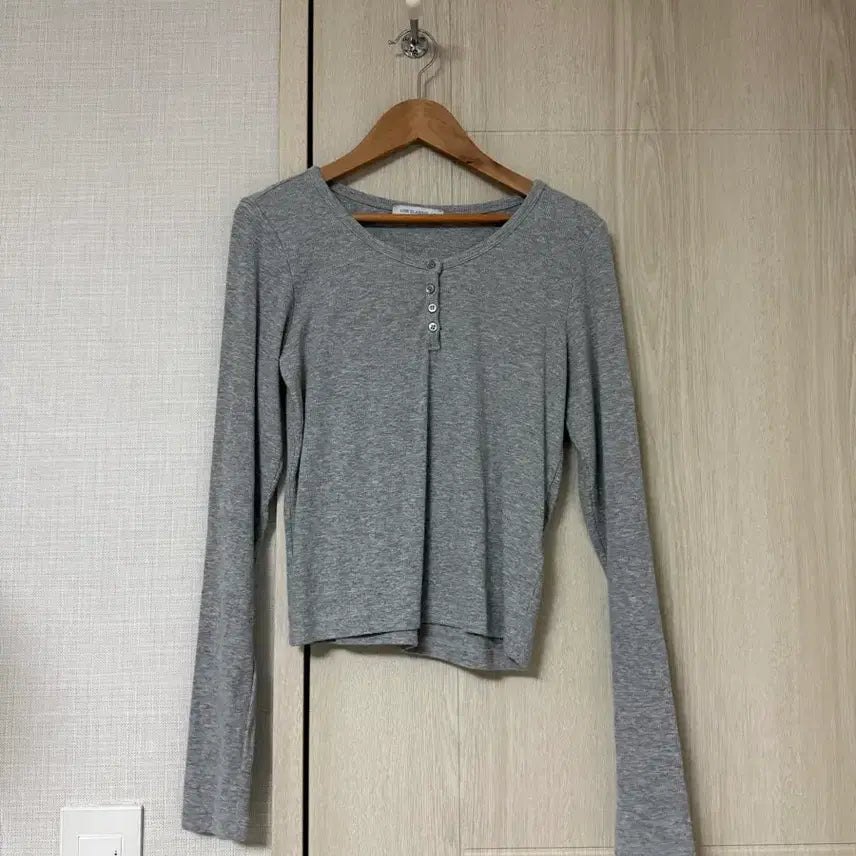 [BUNJANG] LOW CLASSIC LC HENRY NECK LONG SLEEVE T-SHIRT / 로우클래식 LC HENRY NECK LONG SLEEVE T-SHIRT_